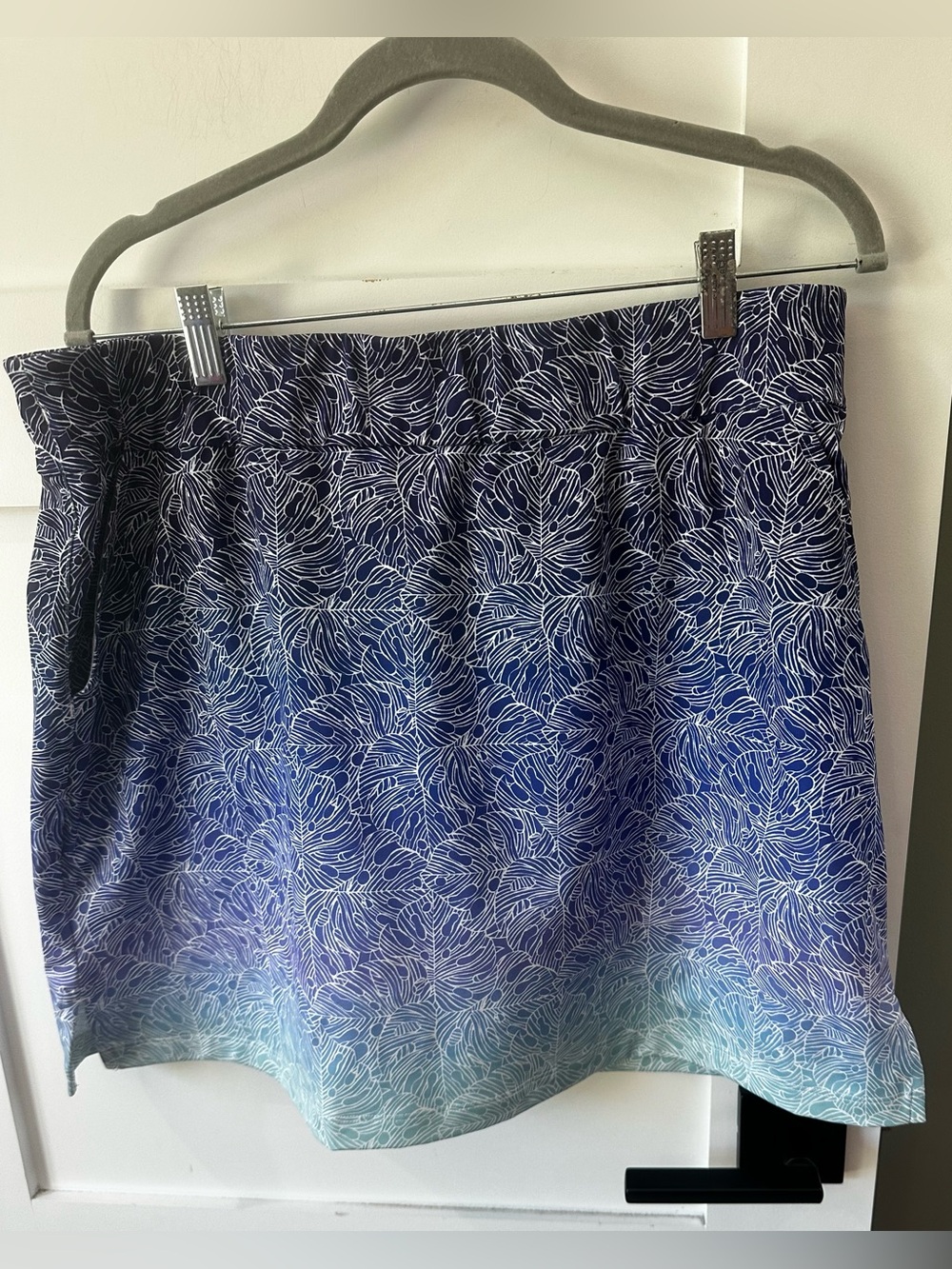 Vineyard Vines Ombre leaf Performance Pleated Skort Golf Tennis Pickleball Large